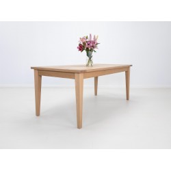 ARAN Custom Dining Table - Seamless Top, Breadboard Ends, Tapered Legs, Farmhouse Style - Perfect for Family Gatherings